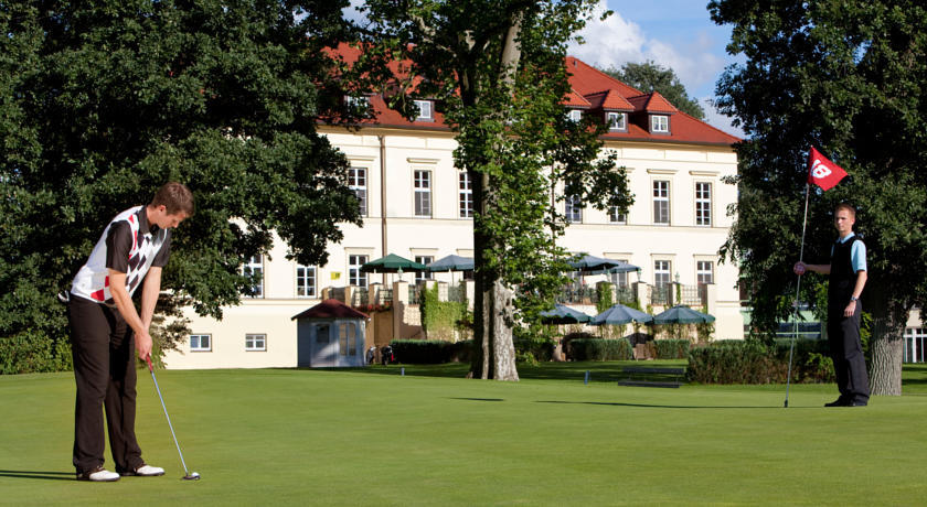 Landhotel Schloss Teschow Teterow Ngoại thất bức ảnh